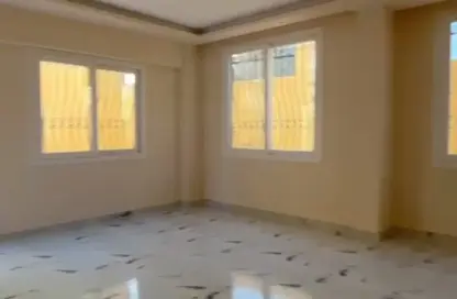 Apartment - 3 Bedrooms - 3 Bathrooms for rent in Mohamed Naguib Axis - Abou El Houl - New Cairo City - Cairo