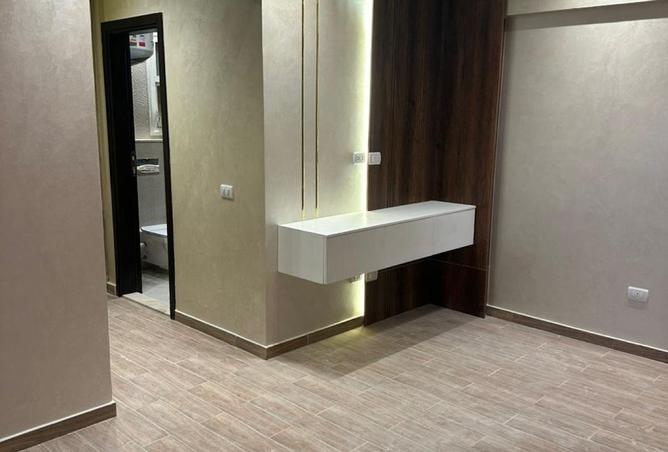 8155740 - Property Image 2