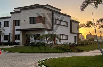 Townhouse - 4 Bedrooms - 4 Bathrooms for sale in Azzar - 5th Settlement Compounds - The 5th Settlement - New Cairo City - Cairo
