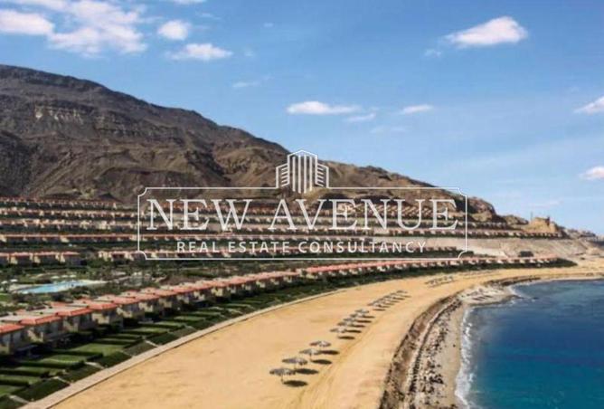 7945000 - Property Image 2