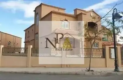 Villa - 7 Bedrooms - 7 Bathrooms for sale in Princess - 6 October Compounds - 6 October City - Giza
