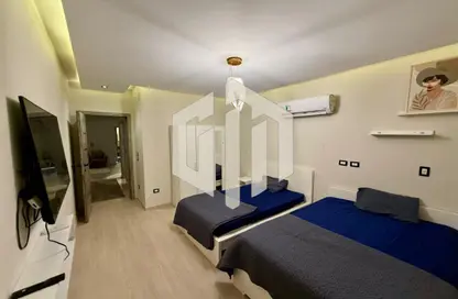 شقة - 4 غرف نوم - 4 حمامات للايجار في جاليريا  مون فالى - المستثمرين الجنوبية - مدينة القاهرة الجديدة - القاهرة