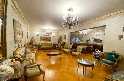 Apartment - 2 Bedrooms - 1 Bathroom for sale in Stanley - Hay Sharq - Alexandria