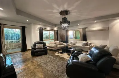 شقة - 2 غرف نوم - 2 حمامات للايجار في شارع دكتور ياسين عبد الغفار - المنطقة ج - حى جنوب الاكايمية - مدينة القاهرة الجديدة - القاهرة