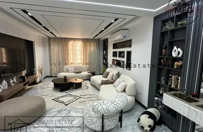 Apartment - 3 Bedrooms - 3 Bathrooms for rent in Street 217 - Degla - Hay El Maadi - Cairo