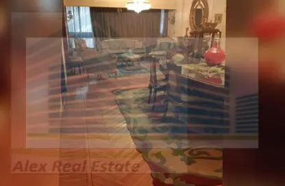 شقة - 3 غرف نوم - 2 حمامات للايجار في شارع كفر عبده - كفر عبده - رشدي - حي شرق - الاسكندرية