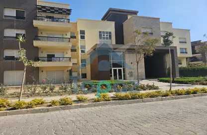 Apartment - 2 Bedrooms - 3 Bathrooms for sale in New Giza - Cairo Alexandria Desert Road - 6 October City - Giza