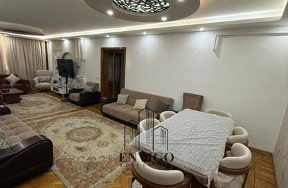 Apartment - 3 Bedrooms - 2 Bathrooms for sale in Makram Ebeid St. - 6th Zone - Nasr City - Cairo