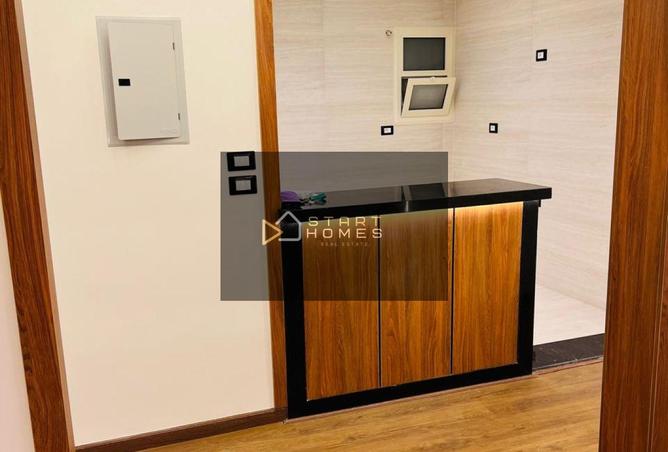 8182873 - Property Image 3