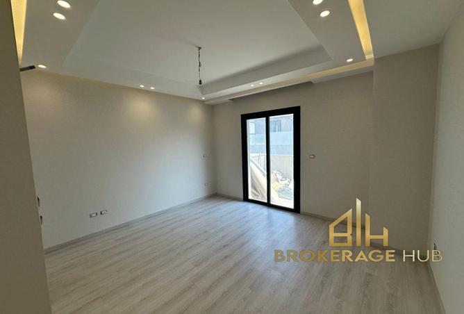 8148898 - Property Image 3