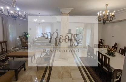Villa - 5 Bedrooms - 4 Bathrooms for rent in Street 10 - Greens - 6th District - Sheikh Zayed City - Giza
