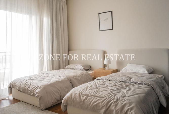8092121 - Property Image 2
