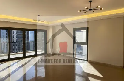 Apartment - 3 Bedrooms - 3 Bathrooms for sale in Park Side Residence - Zed Towers - Sheikh Zayed Compounds - Sheikh Zayed City - Giza Apartment - 3 Bedrooms - 3 Bathrooms for sale in Park Side Residence - Zed Towers - Sheikh Zayed Compounds - Sheikh Zayed City - Giza