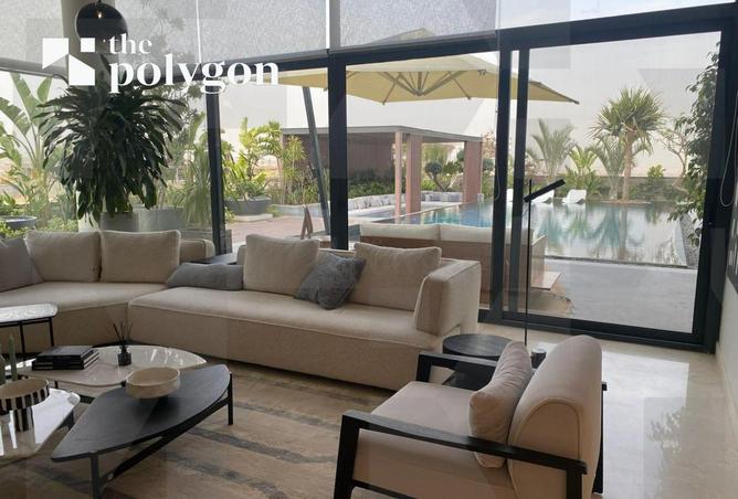 8303310 - Property Image 2