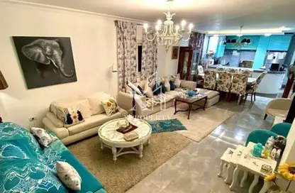 Apartment - 4 Bedrooms - 3 Bathrooms for sale in 16th District - Sheikh Zayed City - Giza