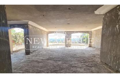 Villa - 6 Bedrooms - 6 Bathrooms for sale in Al Shorouk 2000 - El Shorouk Compounds - Shorouk City - Cairo