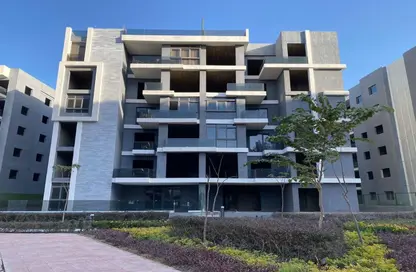 Villa - 3 Bedrooms - 4 Bathrooms for sale in Sun Capital - Fayoum Desert road - 6 October City - Giza