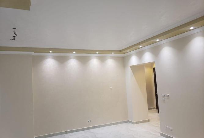 7921585 - Property Image 3