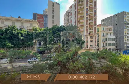 Apartment - 3 Bedrooms - 2 Bathrooms for sale in Port Said St. - Sporting - Hay Sharq - Alexandria