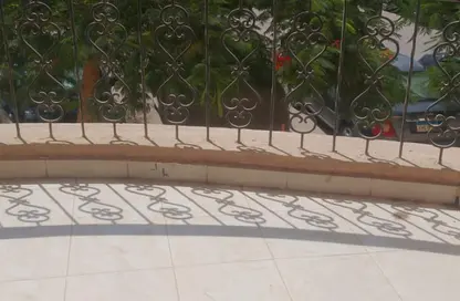Apartment - 3 Bedrooms - 2 Bathrooms for sale in El Rehab Extension - Al Rehab - New Cairo City - Cairo