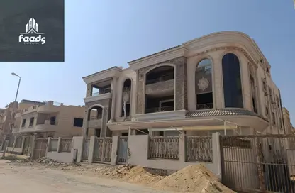 Apartment - 2 Bedrooms - 2 Bathrooms for sale in Tamr Hena - 5th Settlement Compounds - The 5th Settlement - New Cairo City - Cairo