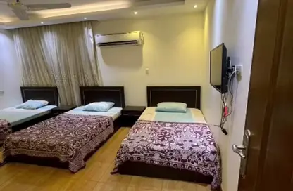 شقة - 2 غرف نوم - 2 حمامات للبيع في شارع عدن - المهندسين - الجيزة