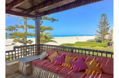 Chalet - 2 Bedrooms - 2 Bathrooms for sale in La Vista Bay - La Vista - Qesm Ad Dabaah - North Coast