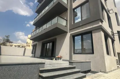 Whole Building - Studio - 7+ Bathrooms for rent in West Somid - 6 October City - Giza