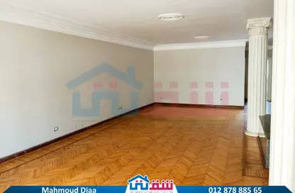 Apartment - 3 Bedrooms - 2 Bathrooms for rent in Al Geish Road - Laurent - Hay Sharq - Alexandria
