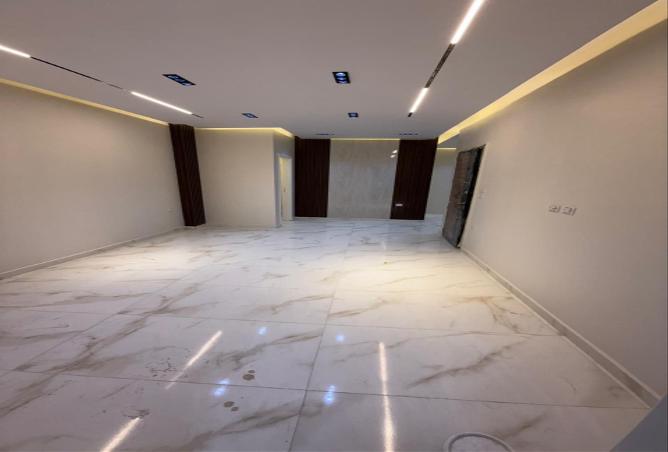 8060672 - Property Image 3