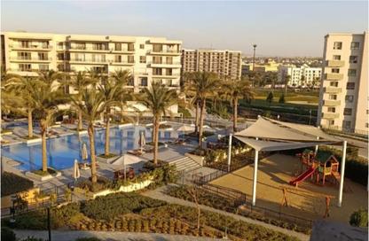 Apartment - 2 Bedrooms - 2 Bathrooms for sale in The Fourteen Golf Residences - Uptown Cairo - Mokattam - Cairo