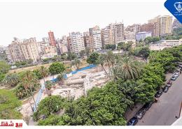 شقة - 5 غرف نوم for للبيع in الأزاريطة - حي وسط - الاسكندرية