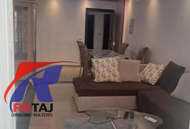 8174828 - Property Image 2