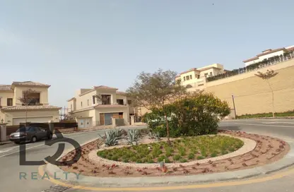 فيلا - 5 غرف نوم - 4 حمامات للبيع في ليفانا - اب تاون كايرو - المقطم - القاهرة