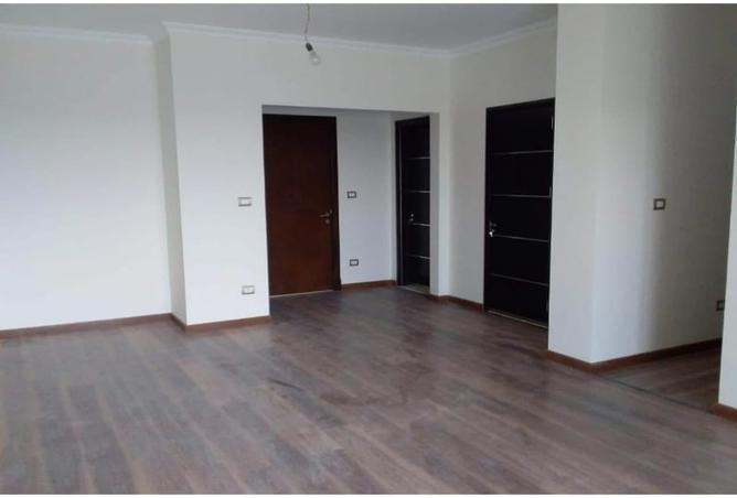 7974409 - Property Image 2