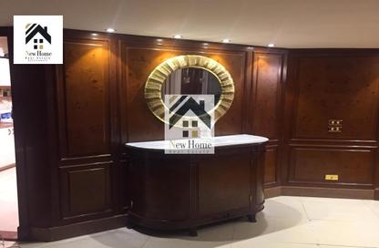 Apartment - 3 Bedrooms - 2 Bathrooms for sale in Fareed Semeika St. - El Hegaz Square - El Nozha - Cairo
