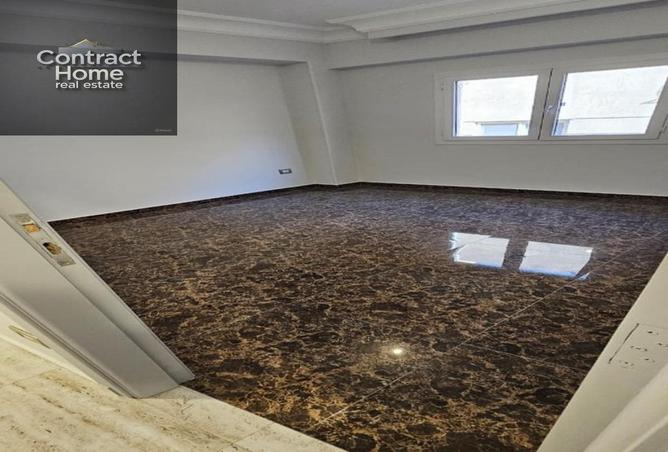 8350212 - Property Image 3