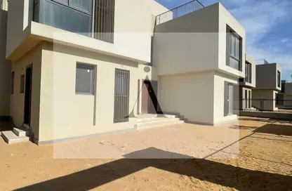 Villa - 4 Bedrooms - 5 Bathrooms for sale in Sodic East - 6th District - New Heliopolis - Cairo