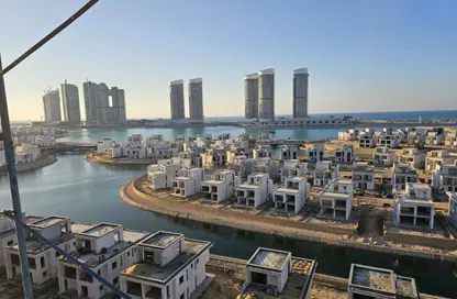 Villa - 3 Bedrooms - 3 Bathrooms for sale in Mazarine - New Alamein City - Al Alamein - North Coast