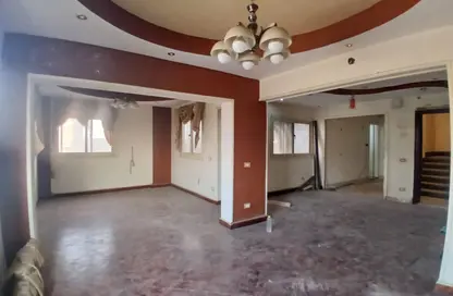 Apartment - 2 Bedrooms - 2 Bathrooms for rent in Al Gezira El Wosta St. (Yousef Kamel) - Zamalek - Cairo