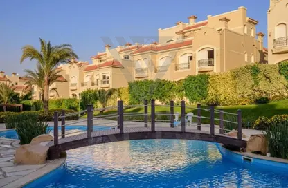 Townhouse - 3 Bedrooms - 3 Bathrooms for sale in El Patio Vida - The 6th Settlement - New Cairo City - Cairo