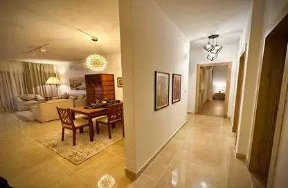 Apartment - 2 Bedrooms - 2 Bathrooms for rent in Fifth Square - The 5th Settlement - New Cairo City - Cairo