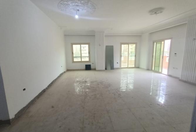 8004512 - Property Image 3