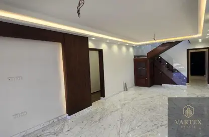 Duplex - 3 Bedrooms - 3 Bathrooms for rent in Midtown - South Investors Area - New Cairo City - Cairo