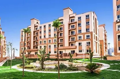 Apartment - 2 Bedrooms - 1 Bathroom for sale in Degla Gardens - Hadayek October - 6 October City - Giza