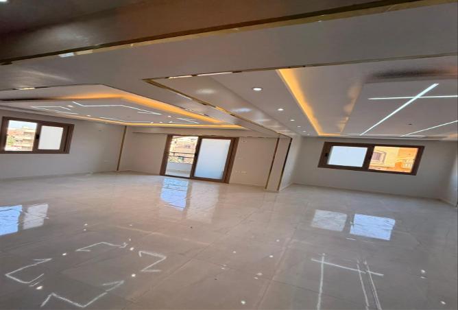 8334596 - Property Image 2