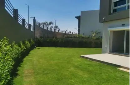 Villa - 4 Bedrooms - 5 Bathrooms for sale in Etapa - Sheikh Zayed Compounds - Sheikh Zayed City - Giza