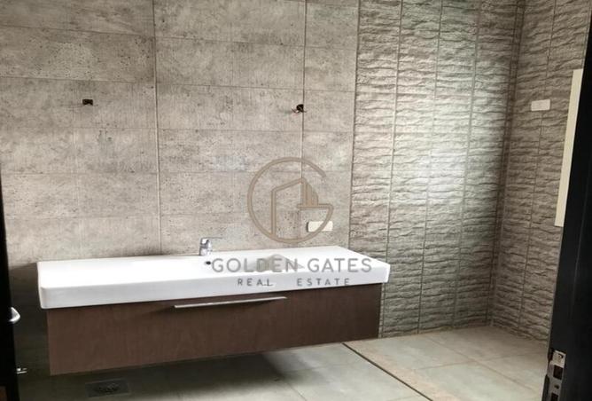 8148106 - Property Image 3