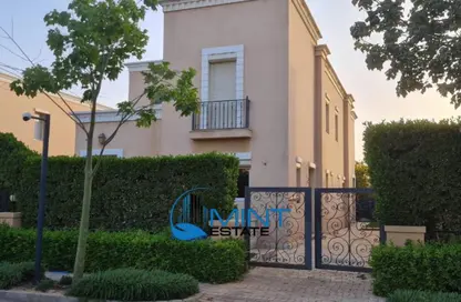 Villa - 3 Bedrooms - 5 Bathrooms for sale in Mivida - 5th Settlement Compounds - The 5th Settlement - New Cairo City - Cairo