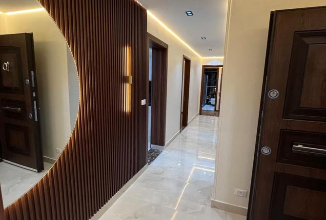 8062412 - Property Image 3